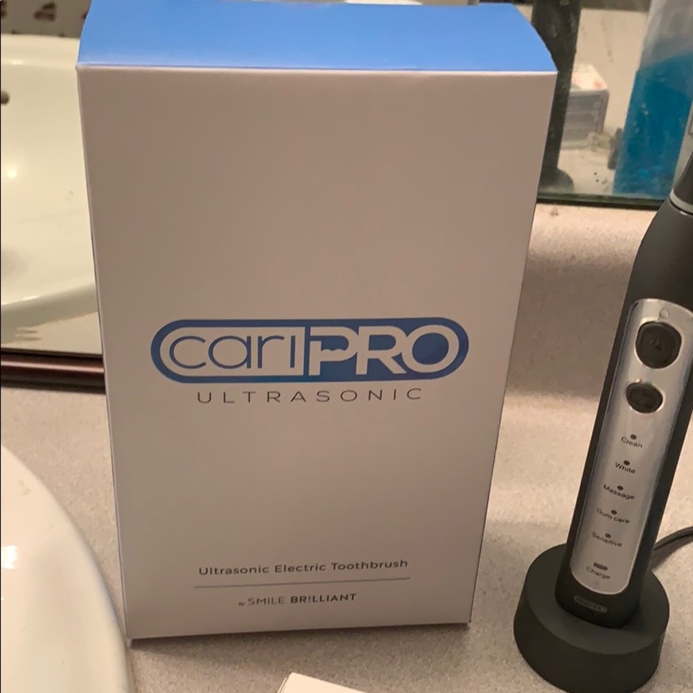 Electric toothbrush - Picture 2 of 2